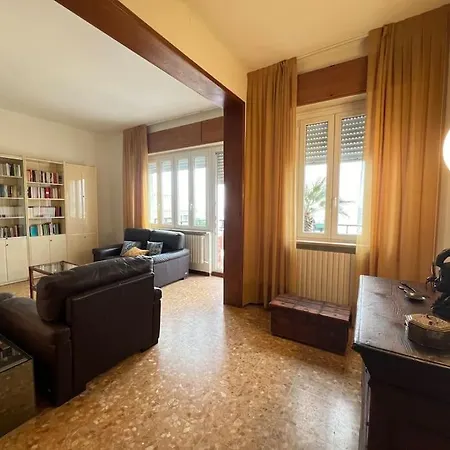 Apartment Casa Ellebi Fronte Con Posto Auto Gratuito